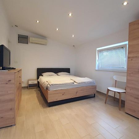 Apartma Marjeta Lägenhet Piran Exteriör bild